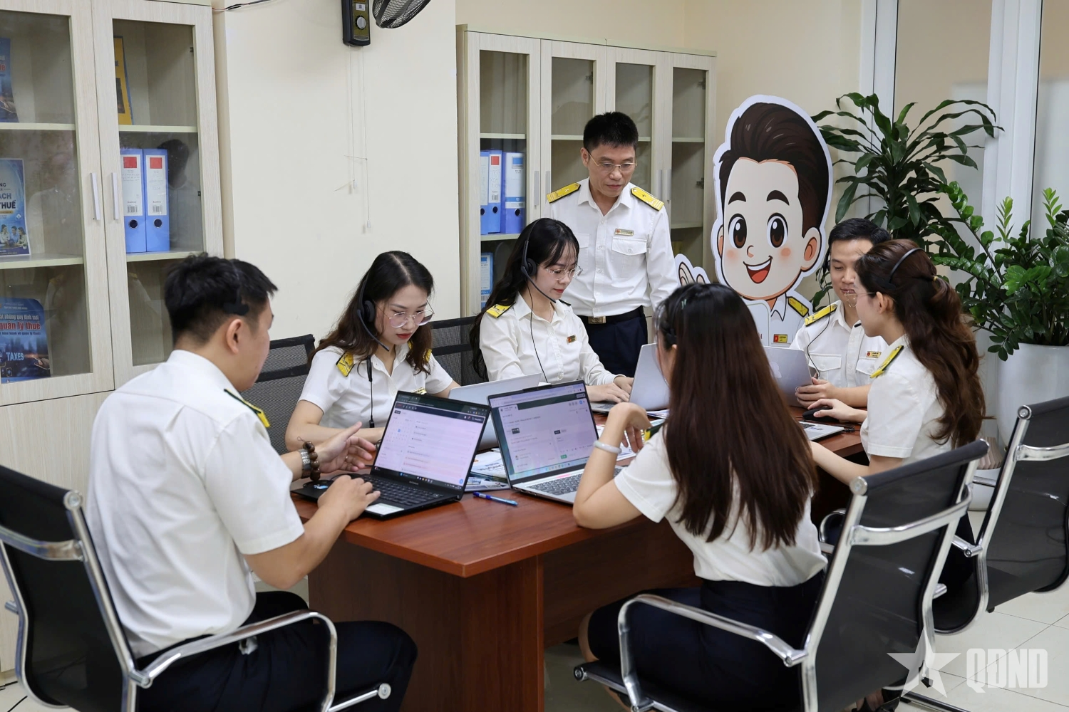 Thiết lập kênh thông tin hỗ trợ người nộp thuế